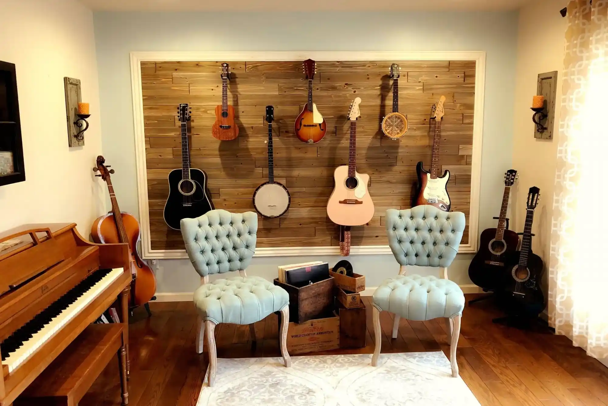 Rustic Guitar Room Décor