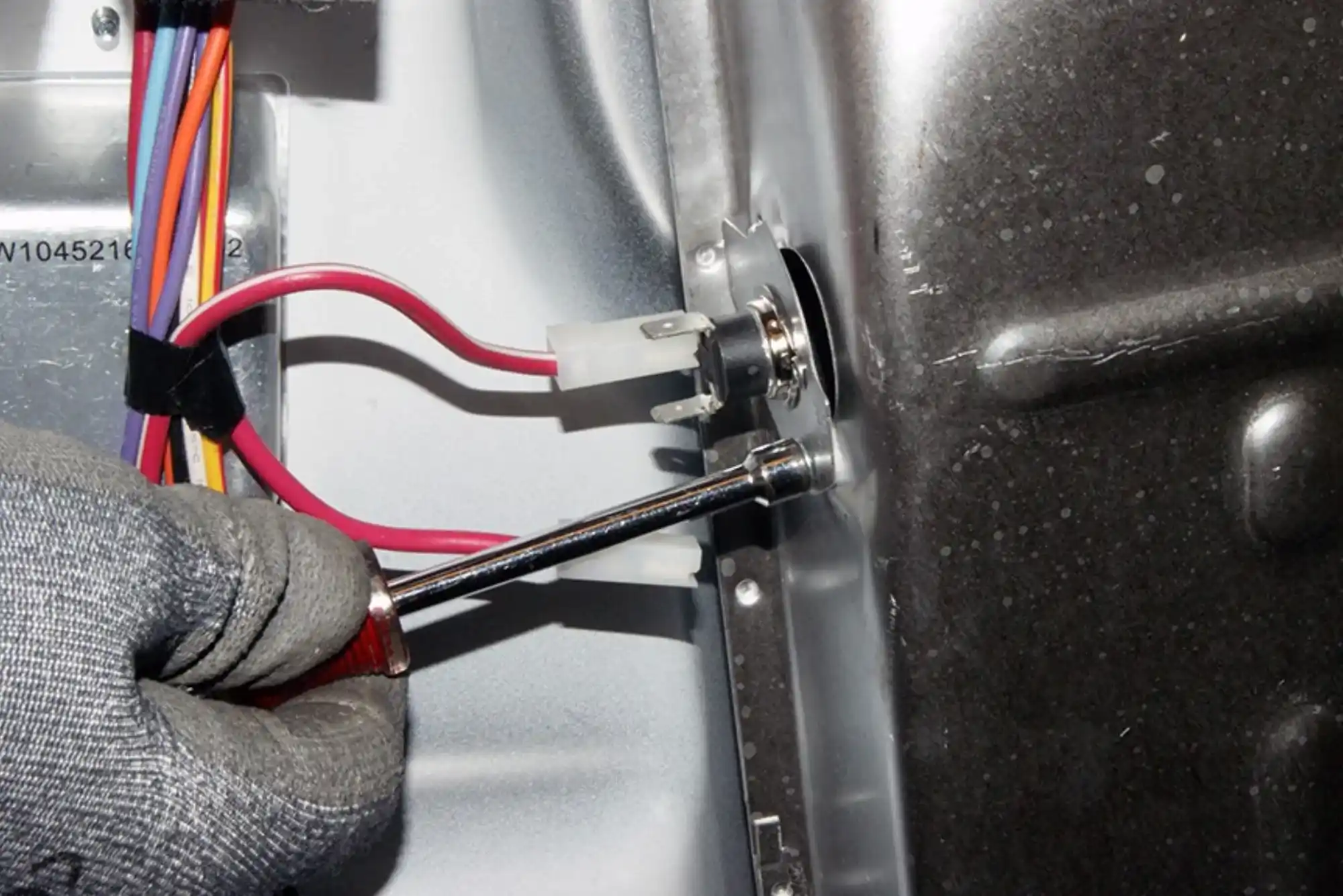 Signs of Dryer Thermal Fuse Problems