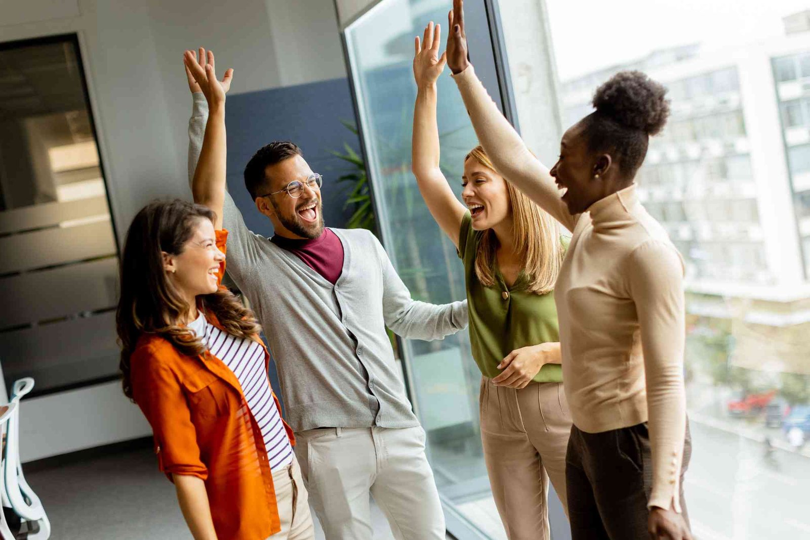 Best Entertainment Activities for Small Gatherings