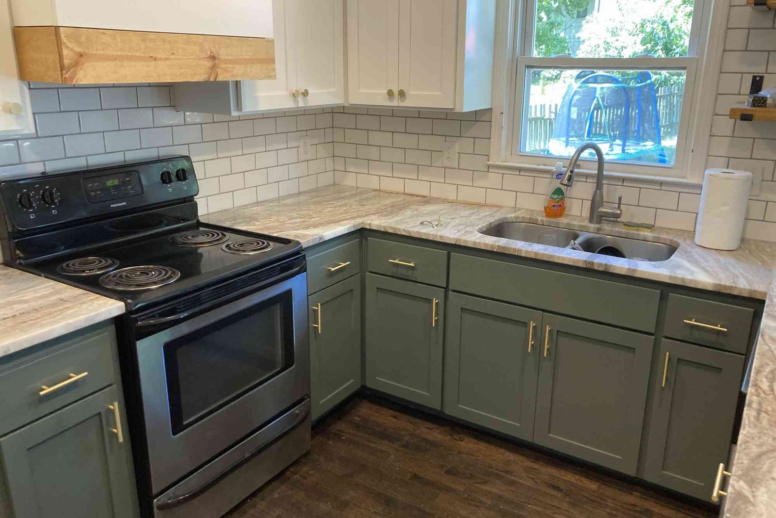 Cabinet Staining in Kansas City, MO